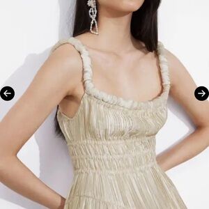 & Other Stories Cream Textured Sleeveless Dress